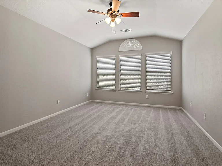 107 S Spiral Vine Cir — Photo 25