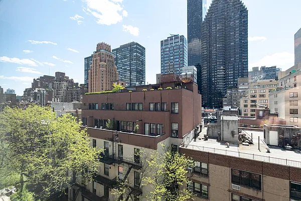 Rented by Stonehenge NYC LLC | media 3