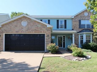 4334 Gemstone Cir, Saint Louis, MO 63125