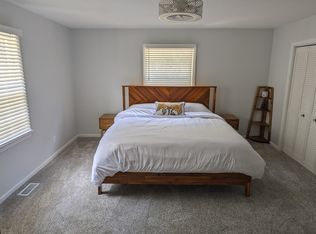 1295 Central Dr, Southern Pines, NC 28387