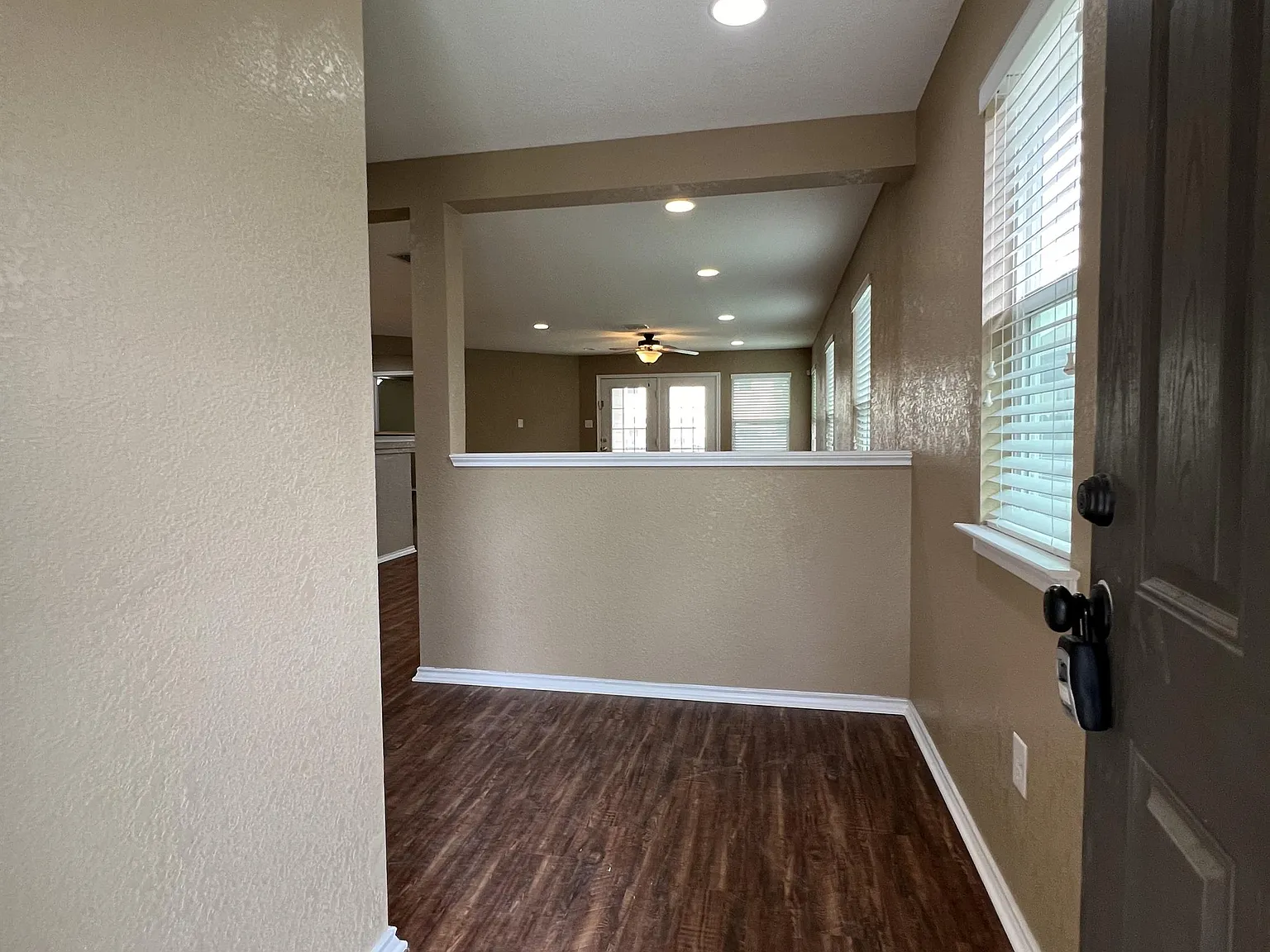 9058 Canter Horse San Antonio, Tx. 78254 - 1 — Photo 2