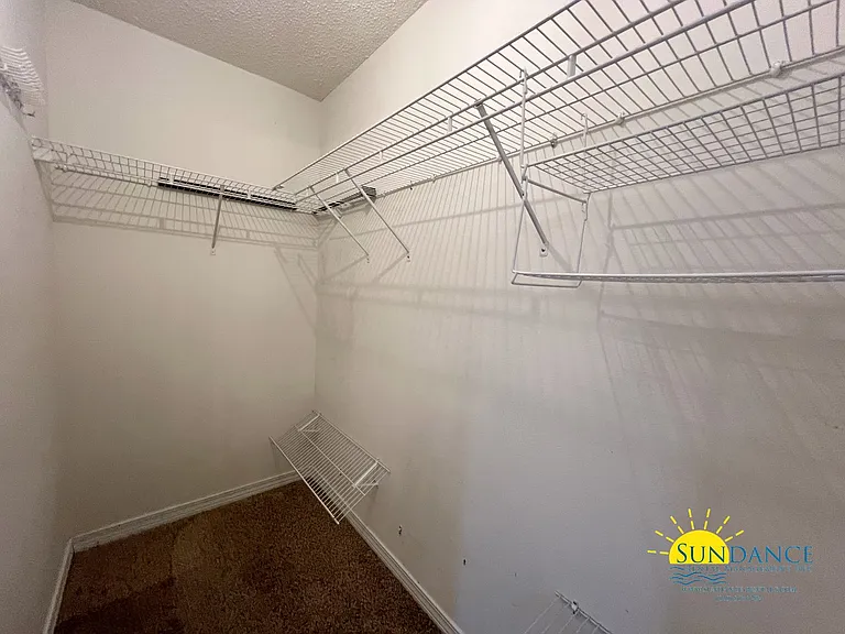 492 Jillian Dr — Photo 10