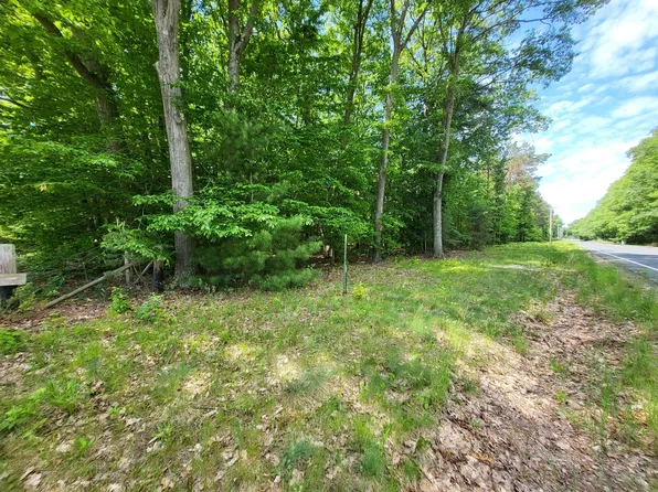 5599 Duck Lake Rd, Whitehall, MI 49461