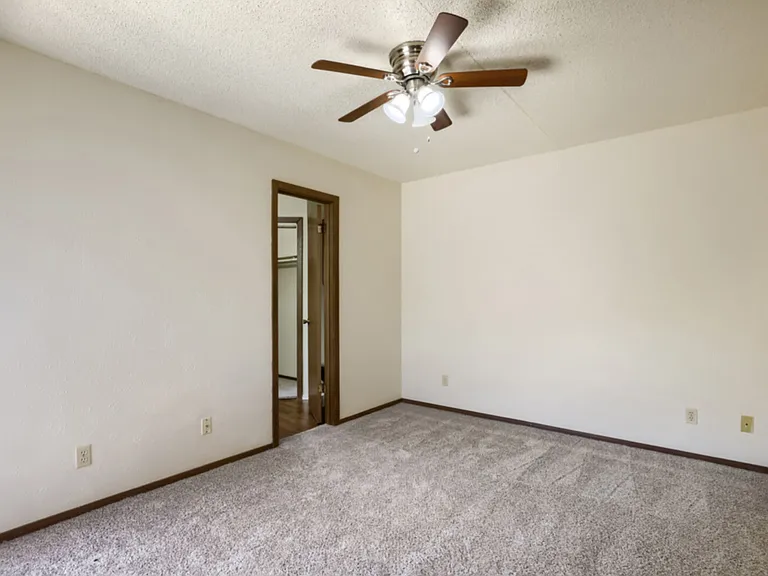 2504 Howellwood Way #A — Photo 8