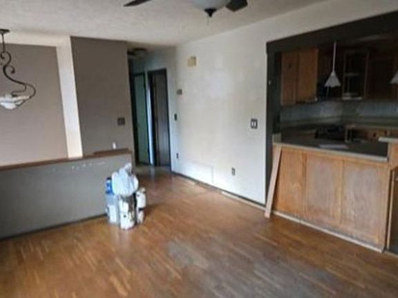 3rd image of 2166 Fire Tower Rd