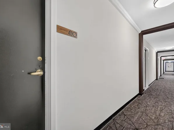 2030 F St NW APT 410, Washington, DC 20006