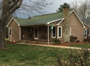 4622 Mountain View Rd, Hays, NC 28635