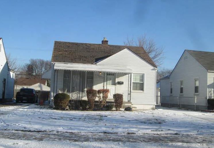 1st image of 19309 Woodside St