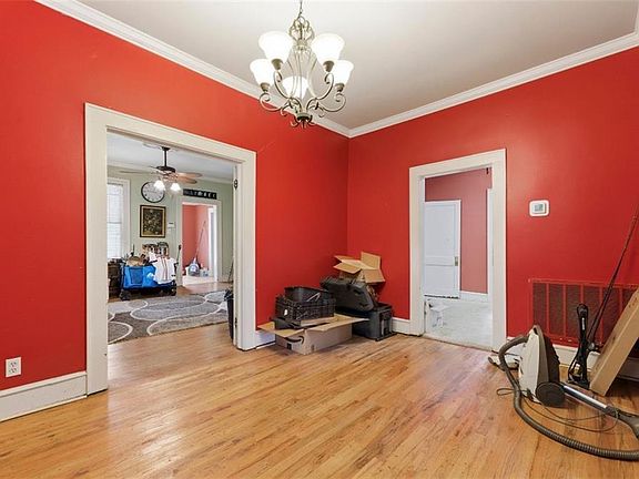 5th image of 1 Virginia Cir SW