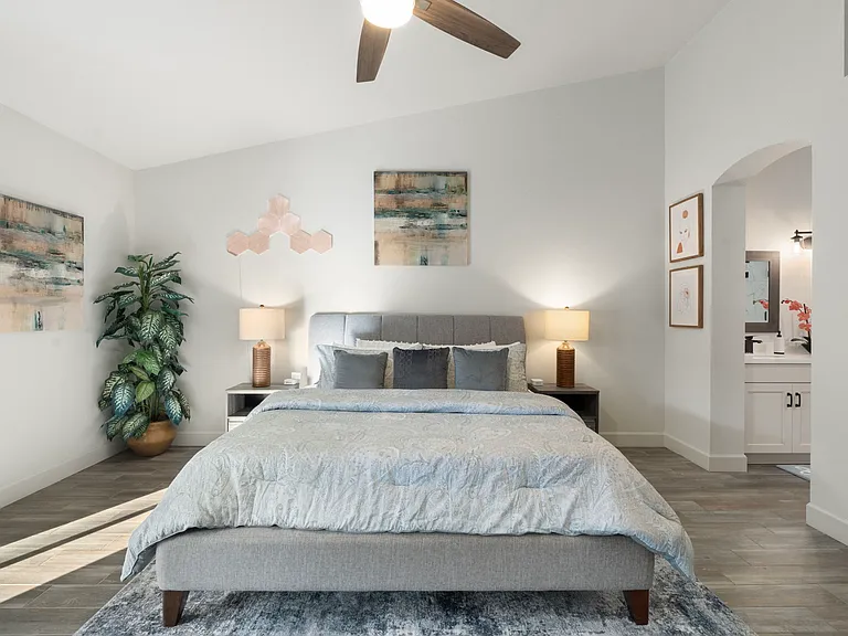 5015 E Karen Dr — Photo 5