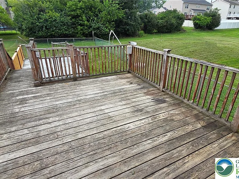 481 Savage Rd — Photo 24