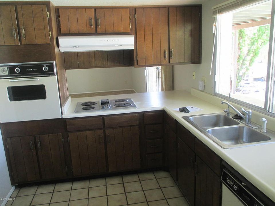 1st image of 2066 E Ellis Dr