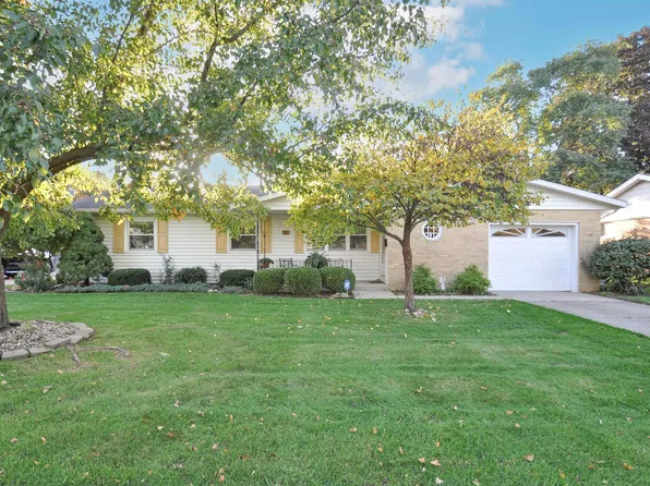 1639 Vernerlee Ln, South Bend, IN 46635