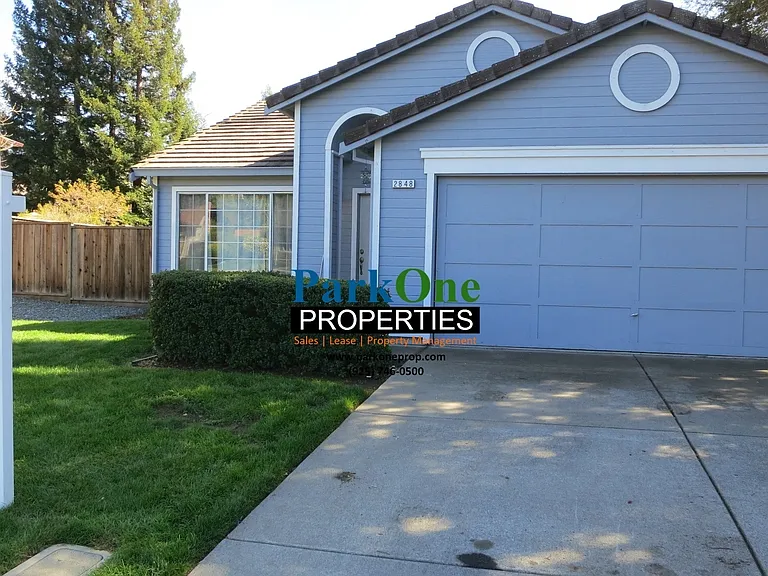 2848 Saint Joseph Dr — Photo 2