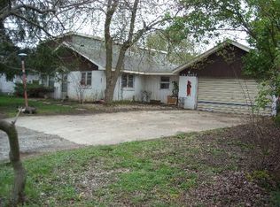 13 Clairmont St, Joliet, IL 60433
