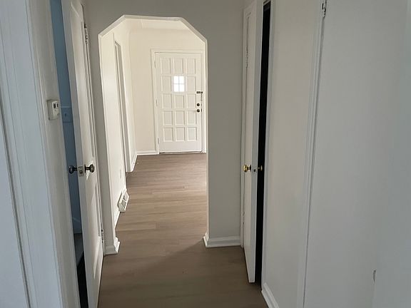 5th image of 3951 Los Angeles Ave #1