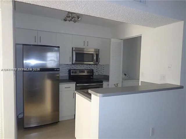 1267 SW 46th Ave #2315 — Photo 2