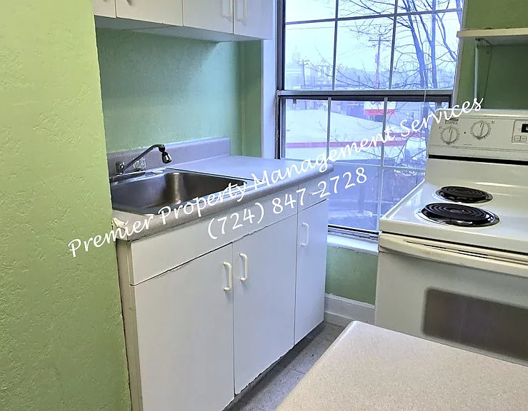 404 Center Ave #5 — Photo 15