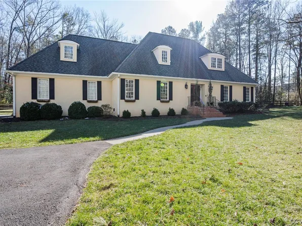 899 Hermitage Rd, Manakin Sabot, VA 23103