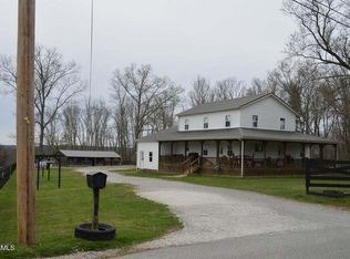 205 Christenson Rd, Deer Lodge, TN 37726