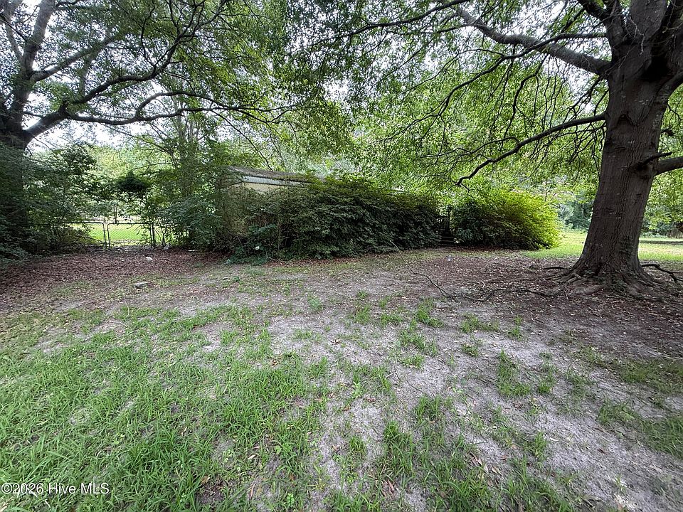 1st image of 8964 Friendly Lane NE