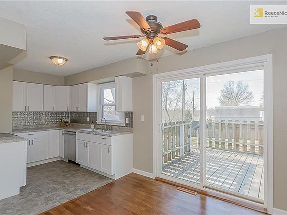 3rd image of 803 W 37th St N