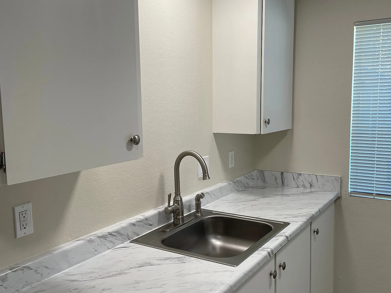 Sebastopol Gardens Apartments — Photo 3