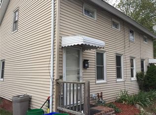 8-10 Ten Norris St, Garnerville, NY 10923