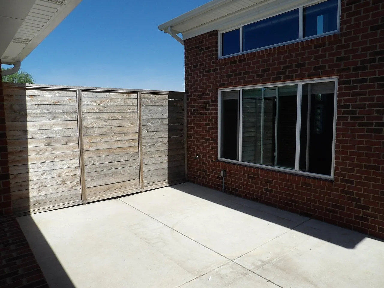 2 bed, 1300 sqft, $1,995 — Photo 4