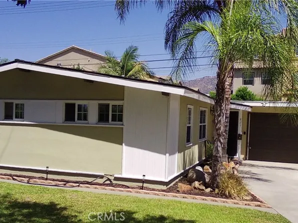 821 E Haltern St, Azusa, CA 91702