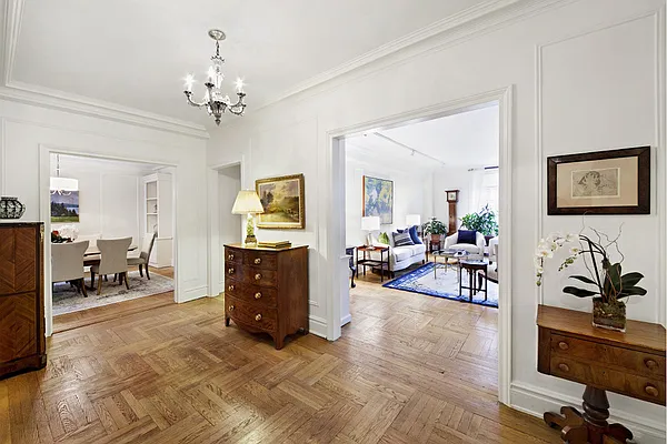 Sold by Stribling | media 16