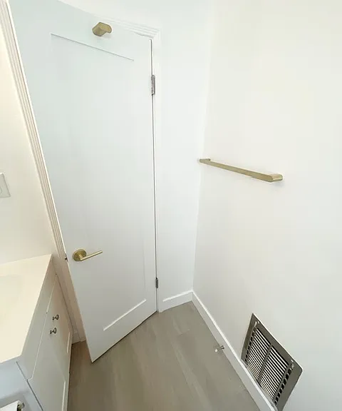 128 S Reeves Dr #6 — Photo 10