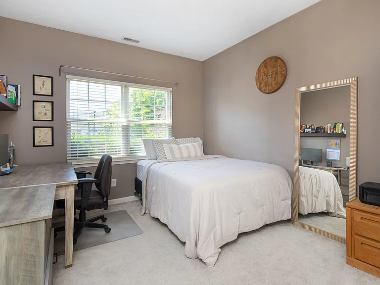 38 Golden Tree Ln — Photo 15