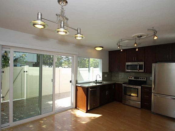 2nd image of 2639 La Paloma Cir