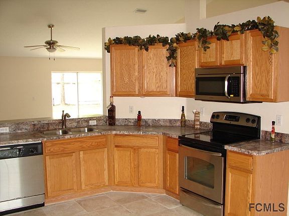 5th image of 21 Palm Leaf Ln