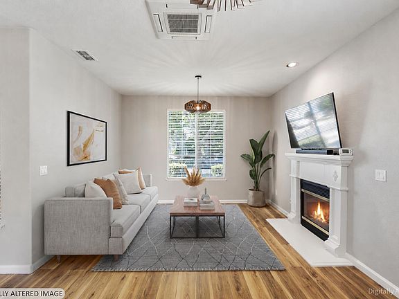 5th image of 670 Turnberry Terrace