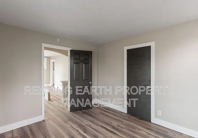 8212 Toddy Ave — Photo 13