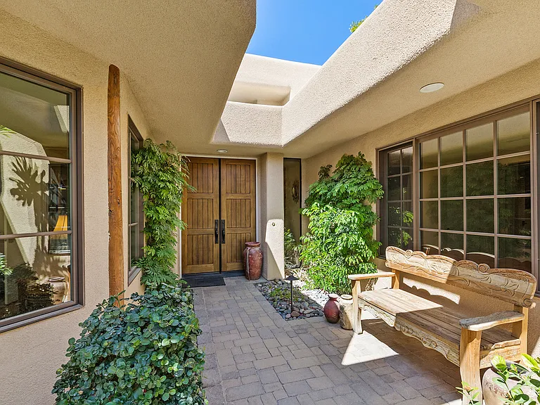 76900 Avenida Fernando — Photo 8