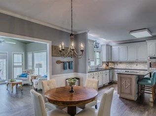 320 Tynebrae Ct, Roswell, GA 30075