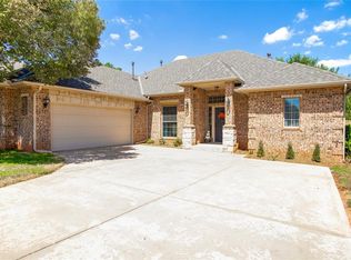 2201 Pine View Ter, Edmond, OK 73003