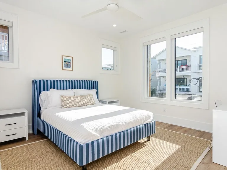 11 Seagull St — Photo 46
