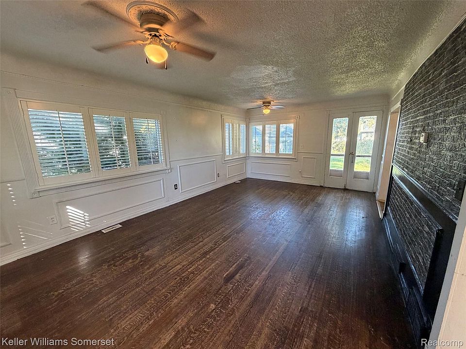 20890 Elroy Ave, photo 7