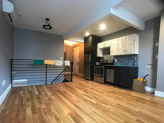 Rented by Bedford Brownstone Realty | media 20