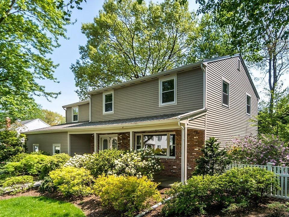 15 Meetinghouse Cir, Needham, MA 02492 Zillow