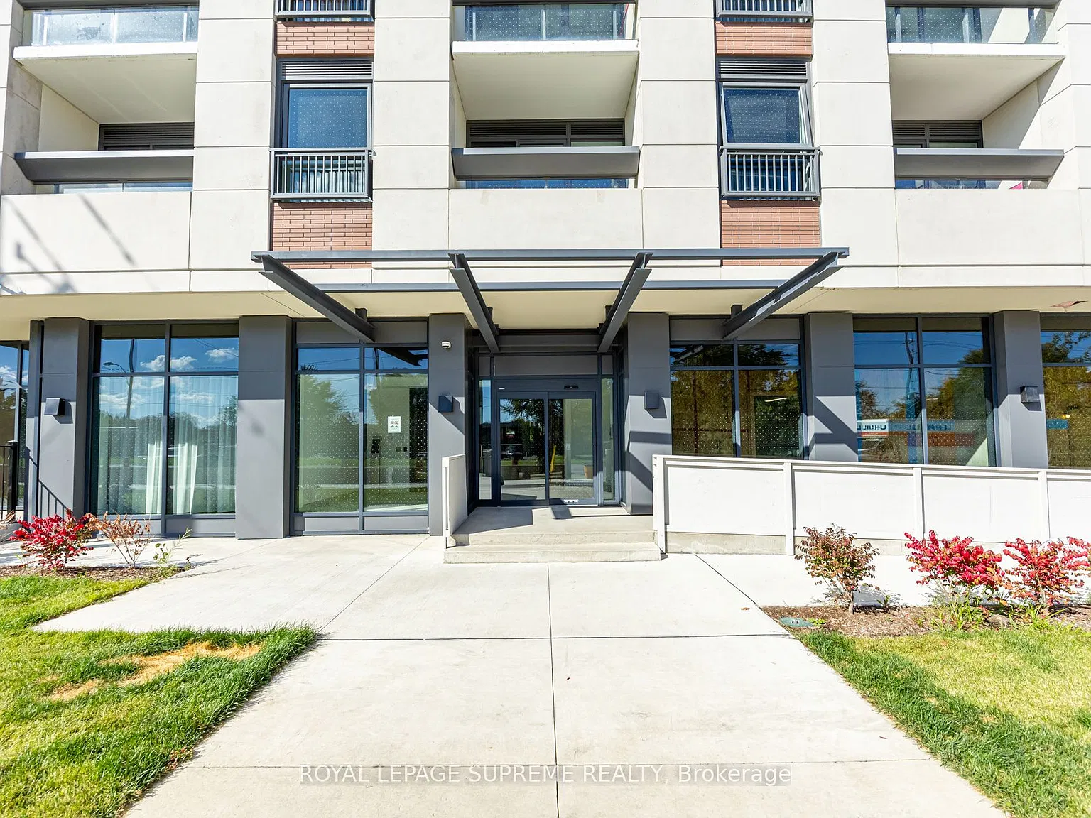 3 bed, $2,675 — Photo 2