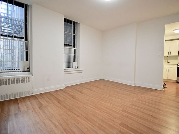 5th image of 471 Central Park W APT 1G