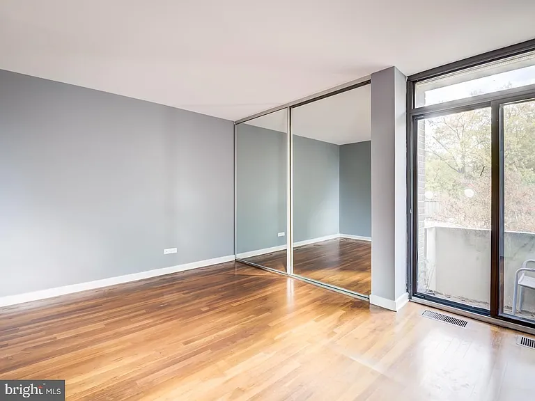 1265 Delaware Ave SW #52 — Photo 41