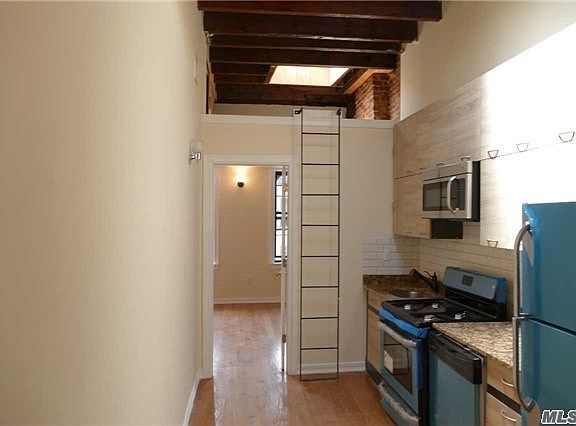5th image of 870 Hart St APT 2L