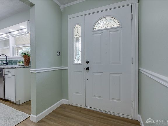 3rd image of 246 Palmer Dr