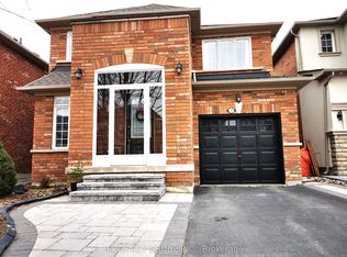 16 Vecchia St, Markham, ON L6E 1P4